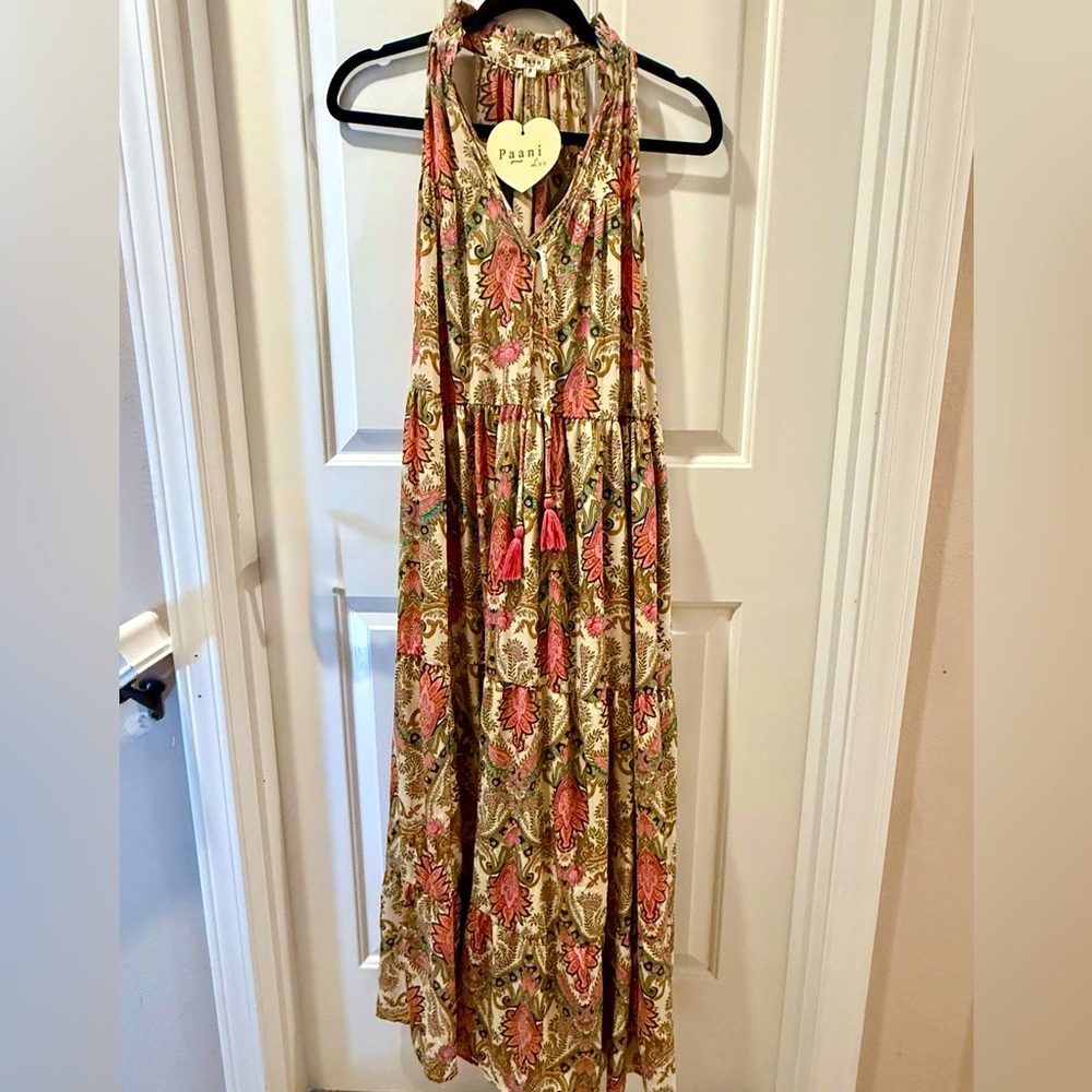 NWT Paani maxi dress with tie accent- small